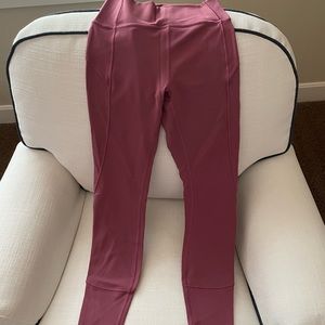 LULULEMON FAST AND FREE LEGGINGS!!!